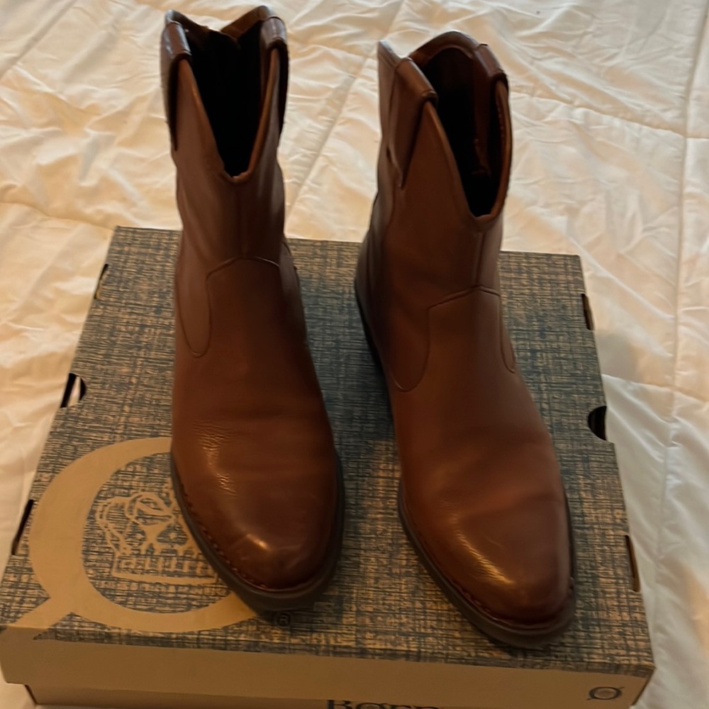 Born booties